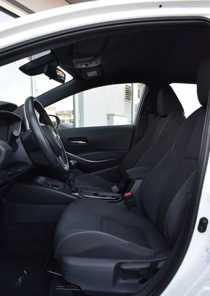 Toyota Corolla cena 73500 przebieg: 78304, rok produkcji 2021 z Boguchwała małe 254